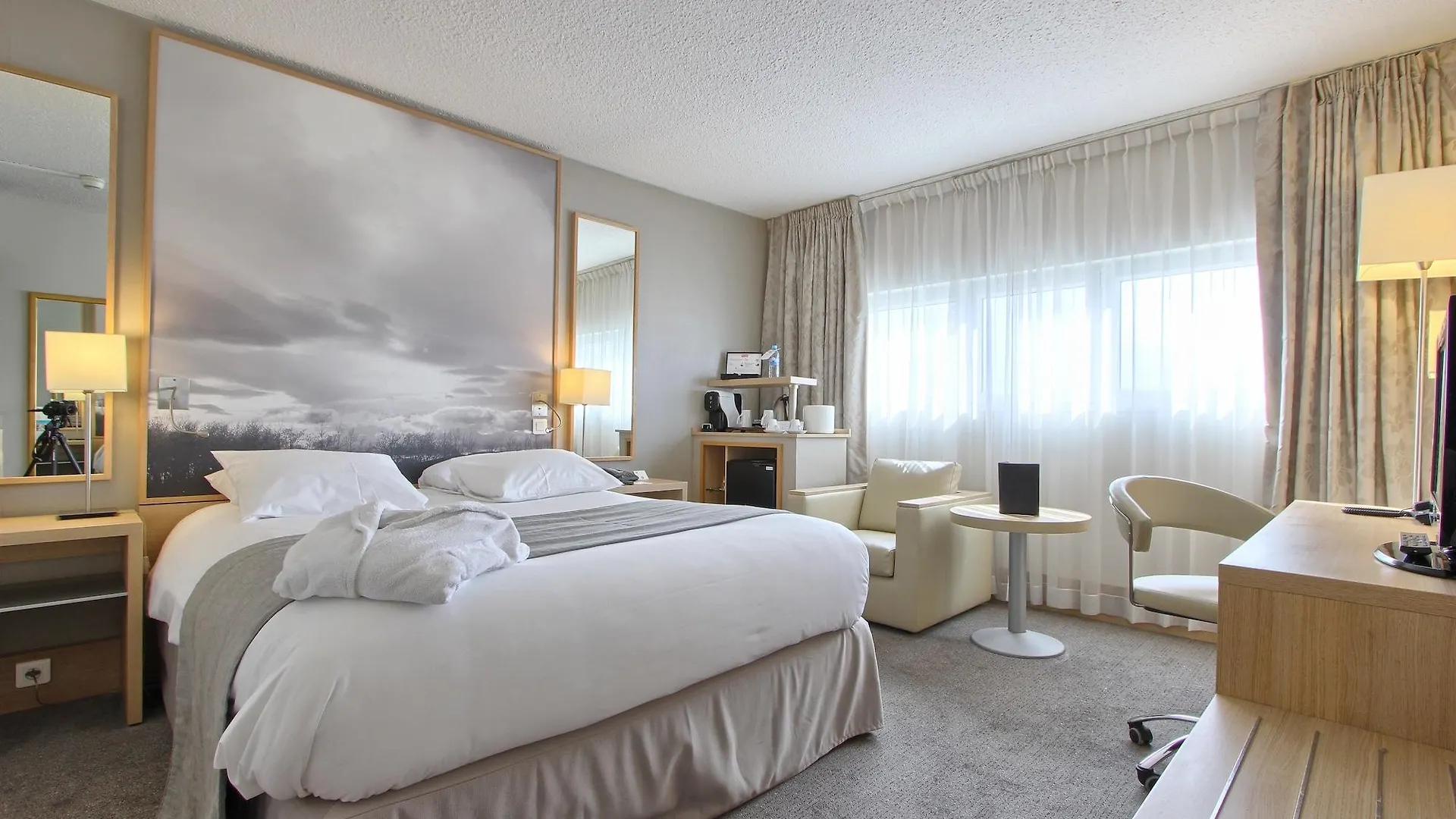 Best Western Plus Paris Orly Airport Otel Rungis 4*,  Fransa